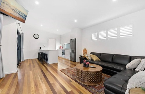 Coffs Harbour Apartment | "Elvis on Brodie" - luxury boutique accommodation