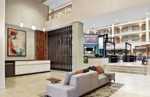 Dublin Hotel | Embassy Suites by Hilton Columbus Dublin