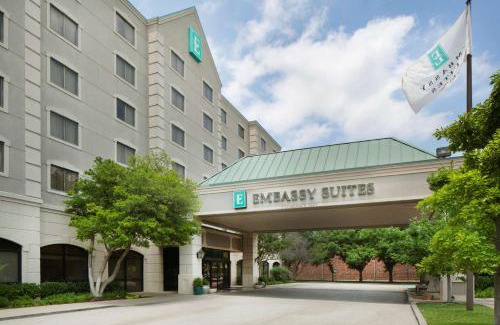Far North Dallas Hotel | Embassy Suites by Hilton Dallas Near the Galleria