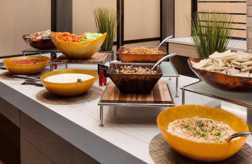 Seaside Hotel | Embassy Suites by Hilton Monterey Bay Seaside