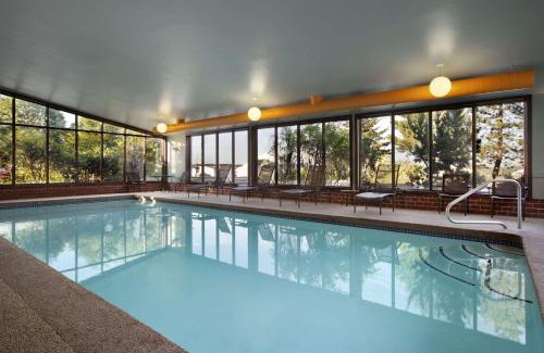 Stroudwater Hotel | Embassy Suites by Hilton Portland Maine