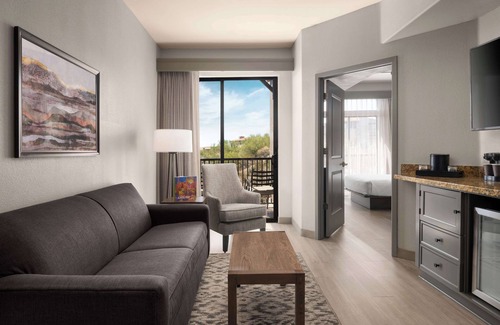 Catalina Foothills Estates Hotel | Embassy Suites by Hilton Tucson Paloma Village
