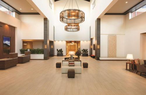 Central Oklahoma City Hotel | Embassy Suites Oklahoma City Downtown/Medical Center