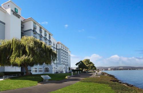 Burlingame Hotel | Embassy Suites San Francisco Airport Waterfront