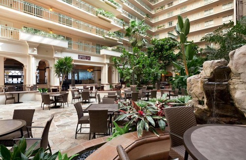 Burlingame Hotel | Embassy Suites San Francisco Airport Waterfront