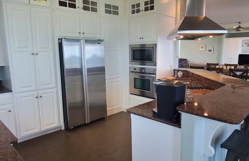 Lakeview Jefferson County House | Embrace the tranquility of this Heavenly Pleasure Island Lake House.