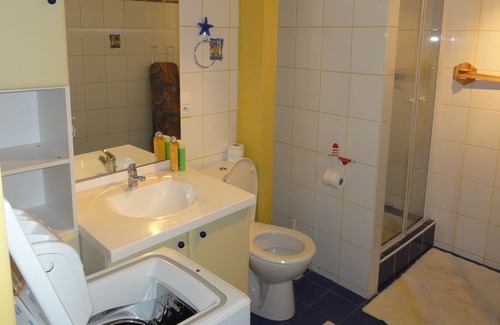 Embrun Apartment | EMBRUN Apartment Type 3, Terrace, Private Tennis in a park of 2 Hectares