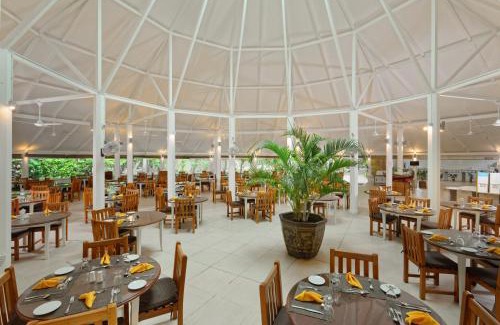 Emboodhoo Resort | Embudu Village Maldives