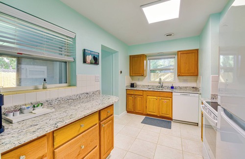 Mary Esther House | Emerald Coast Home: Outdoor Entertainment Area!