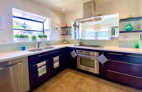 Sunset Junction House | Emerald Haven In Silverlake Hills