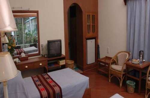 Mandalay Hotel | Emerald Land Hotel