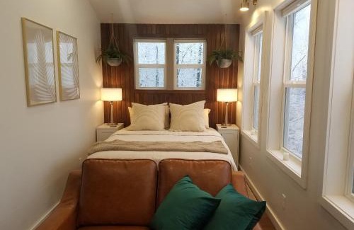 Elroy House | Emerald Little Lodge