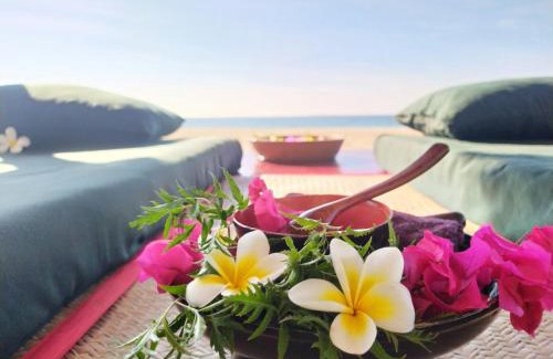 Ngwe Saung Resort | Emerald Sea Resort