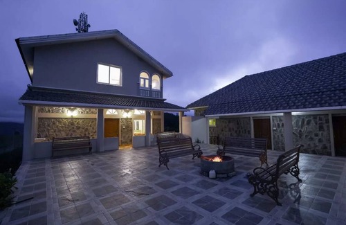 Ithalar House | Emerald Stays Ooty by VOYE HOMES
