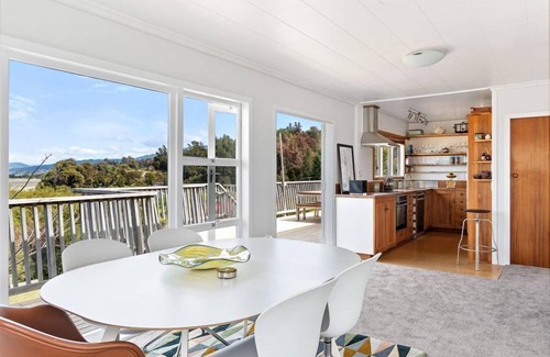 Kaiteriteri House | Emily's Beach House - Kaiteriteri Holiday Home