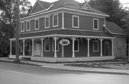 Trent Hills Bed & Breakfast | Emilyville Inn