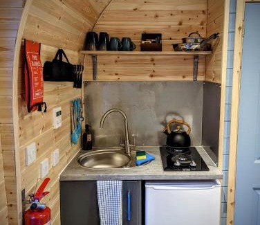 Gwespyr Cabin | Emlyn's Coppice - Luxury Woodland Glamping