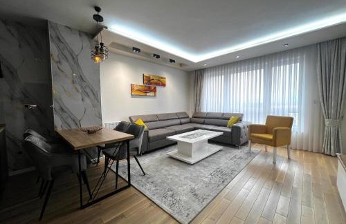 Tuzla Apartment | Emma Park Lake