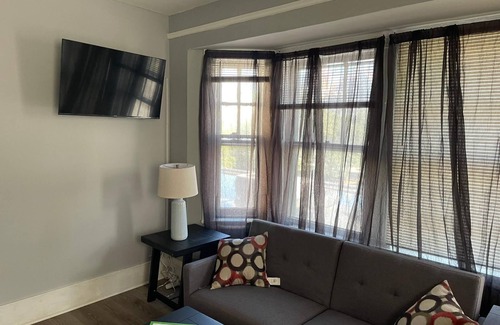 Albany Apartment | Empire Plaza View II