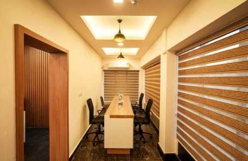 Chengannur Hotel | Empire Residency