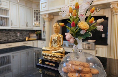 Surrey House | Empress Palace Hotel