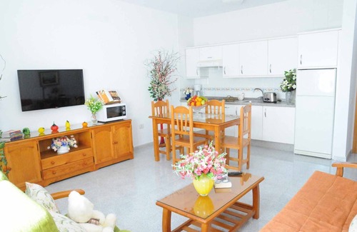 Vecindario Apartment | EmyCanarias Superior 2 Bedroom
