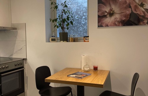 Landskrona House | En Charmig Tillbyggd 1.5 rum med Härligt Beläget med Promenadavstånd Till Allt