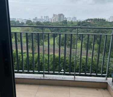 Hadapsar Apartment | Ena by StayVio, Amanora Park Town, Hadapsar, Pune