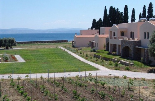 Agios Mamas Apartment | Enalia Gi