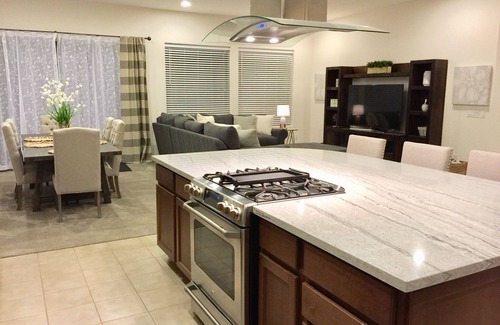 San Tan Valley House | Encanterra Country Club Resort Style Vacation Home - True Resort Living