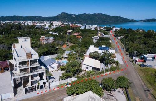 Mariscal Apartment | Encanto de apartamento, novo! A 290 metros da praia do Canto Grande!