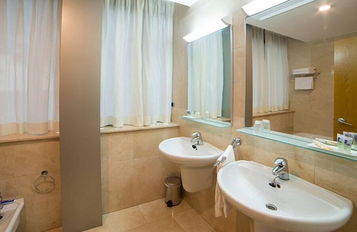 Almansa Hotel | Encasa Hotel Almansa