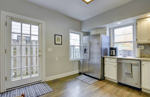 Old Town West House | Enchanting ALX Escape, 2 bedroom 2 Bath Townhome In Old Town North