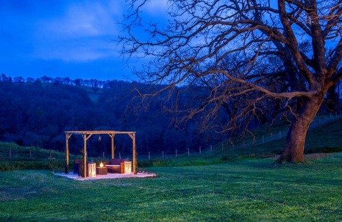 Manciano Villa | Enchanting Casale for 14 in Tuscany