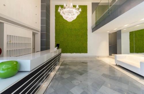 Quartiere XIII Aurelio Villa | Enchanting Garden Retreat