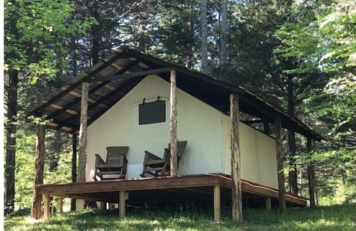 Monticello House | Enchanting Glamping Tent on Lake Cumberland