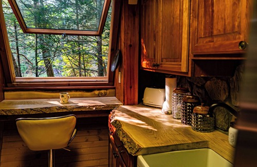 Yulan Cabin | Enchanting River - Waterfront A Frame Cabin