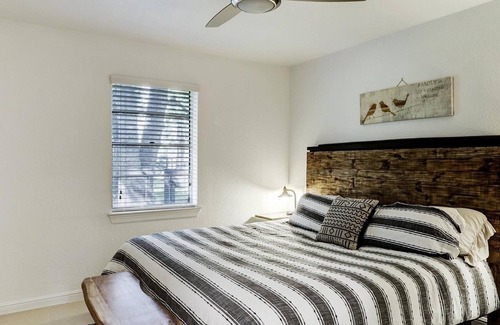 Crosby Other | Encino Ranch - A relaxing Retreat