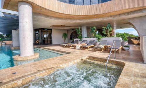 Broadbeach Apartment | Encore Broadbeach - Official