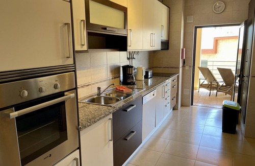 Albardeira Apartment | Encosta da Marina 5i - 2 bedrooms, A/C and Communal pool, close to Lagos Marina
