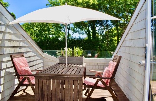 Village of East Hampton House | END OF JULY DEAL: Modern chic house in Georgica, East Hampton