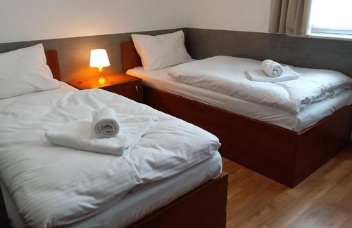 Bielany Wroclawskie Hotel | EndHotel
