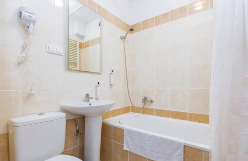 Bielany Wroclawskie Hotel | EndHotel