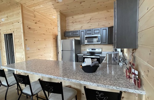 Means Cabin | "ENDLESS VIEW" Red River Gorge/Natural Bridge- New Construction! Dog Friendly!