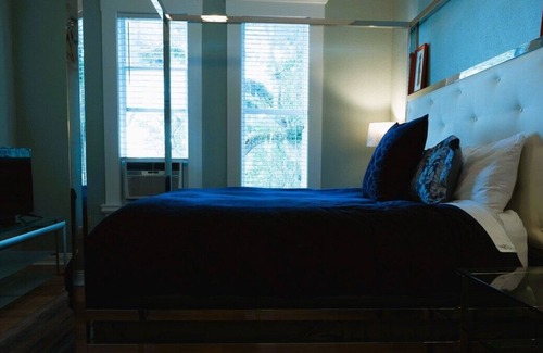 Arcadia Historic District House | Enjoy a Hassle-Free Stay! Free Parking, Near Arcadia Opera House Museum