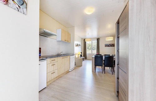 Saint-Barthelemy Apartment | Enjoy a relaxing vacation in this quiet nature on the riverbank Le Blavet.