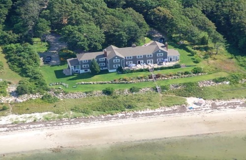 Wareham House | Enjoy A Secluded, Private Beach - Right Outside Your Backdoor!