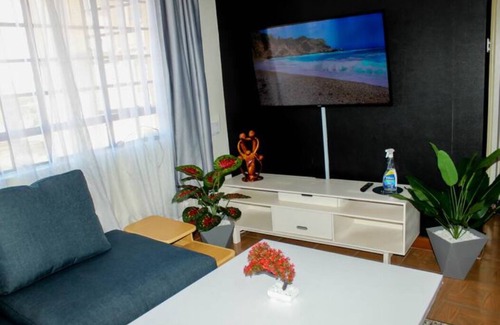 Kisumu Apartment | Enjoy a stylish experience at this centrally located abode to the CBD & Airport