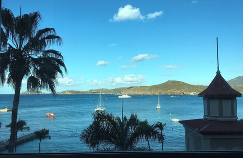 Estate Bakkero Condo | ENJOY A WEEK IN St. Thomas. 2/2 condo at Frenchman's Cove.
