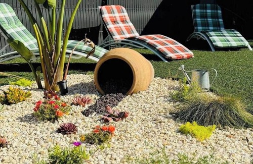 Carcassonne House | Enjoy an Indian summer in Occitanie with this wellness center 2' from Carcassonne